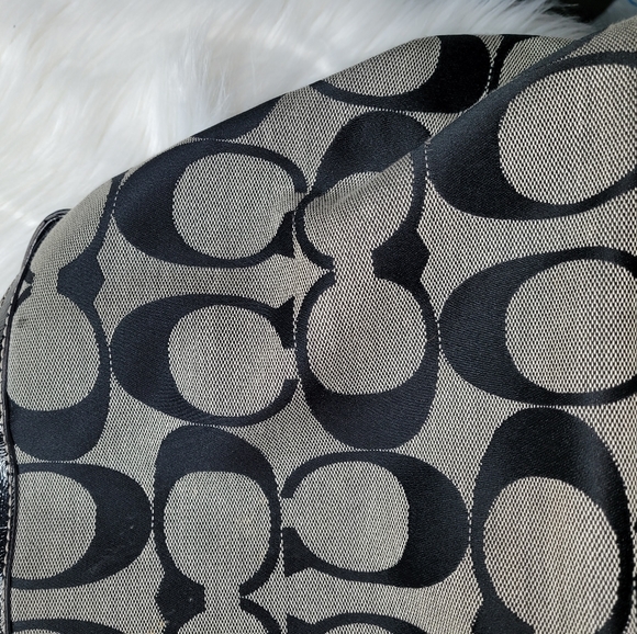 Coach Signature stripe purse - Picture 10 of 11